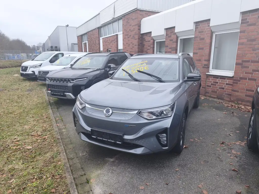 SsangYong Korando E-Motion Bronze
