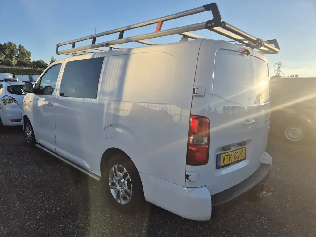Peugeot e-Expert Long Premium DC 75 kWh voorschade 6-pers full opti