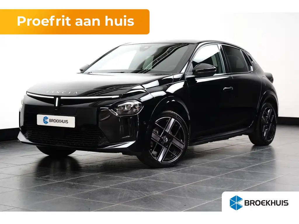Lancia Ypsilon LX 54 kWh Alcantara Bekleding | Camera Voor + Acht