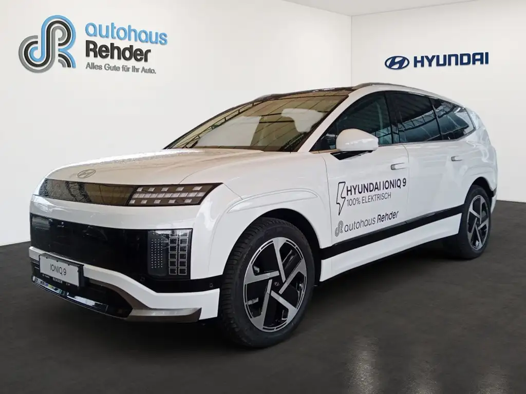 Hyundai IONIQ 9 6-Sitzer 110 kWh 4WD UNIQ Panorama-Glas-Schiebedac