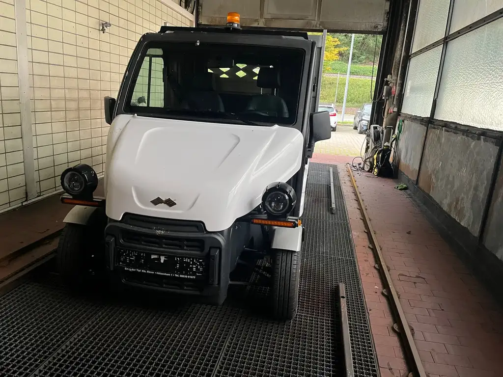 Ligier Sonstige Puls 4 Pick UP Top Zustand !!!