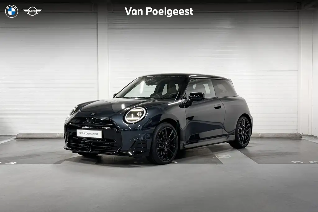 MINI John Cooper Works 3-Deurs SE Cooper | Pakket XL | Panoramadak | Head