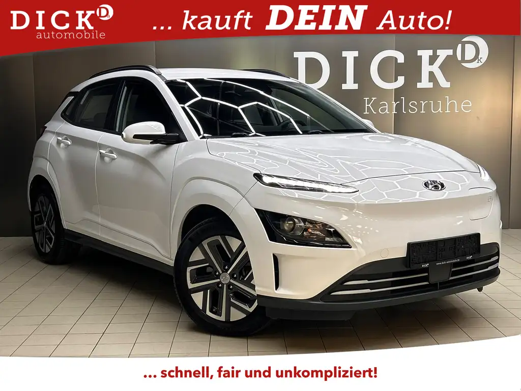 Hyundai KONA Select SHZ+KAM+ACC+CARPLAY+MFL+DAB+