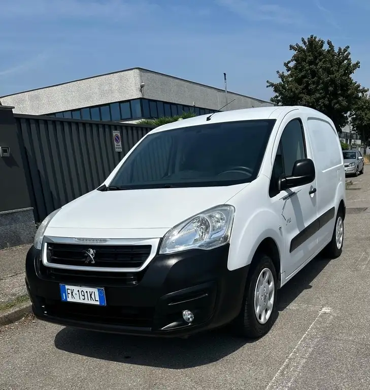 Peugeot e-Partner Tepee full electric Active 35 Kw