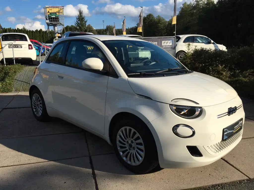 Fiat 500e Tempomat, Carplay / Android Auto