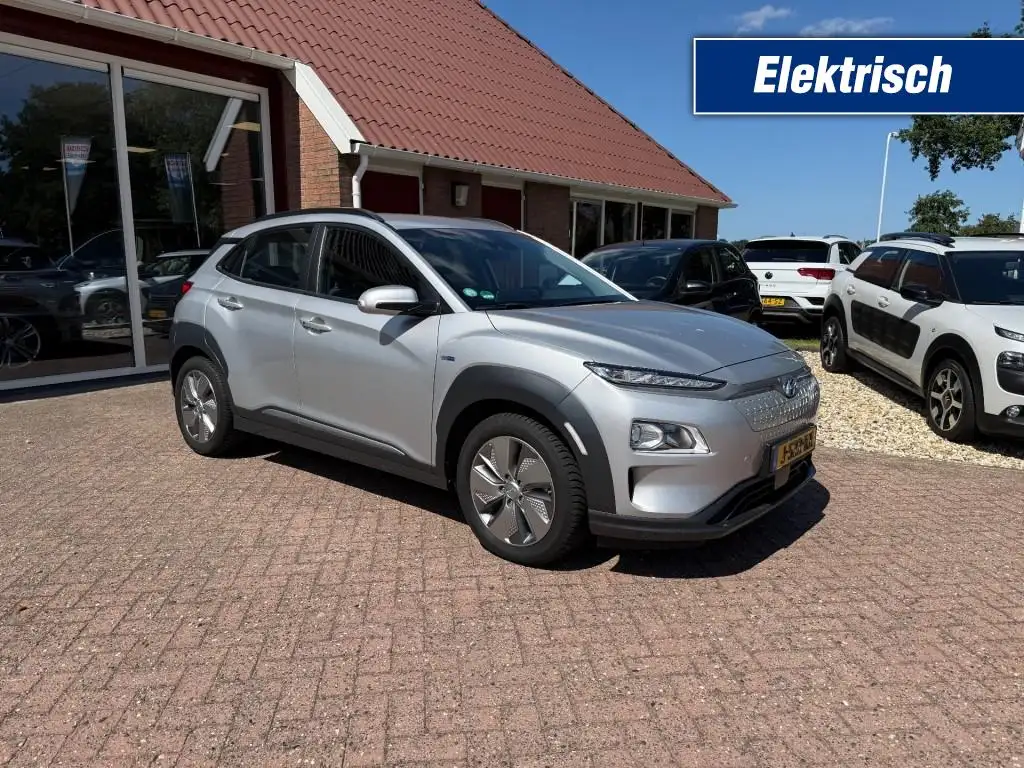 Hyundai KONA EV COMFORT SMART 64 KWH ELECTRIC SoH 100%