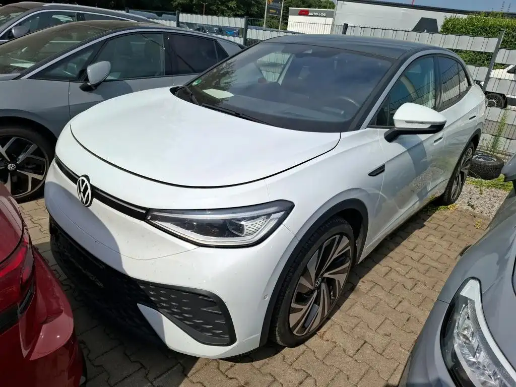 Volkswagen ID.5 Pro Performance *PANO*AHK*IQMATRIX*3D*SPORT