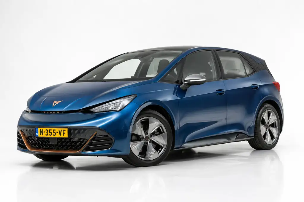 CUPRA Born Business One 62 kWh SOH 91,6% | CAMERA | ACC | SFE