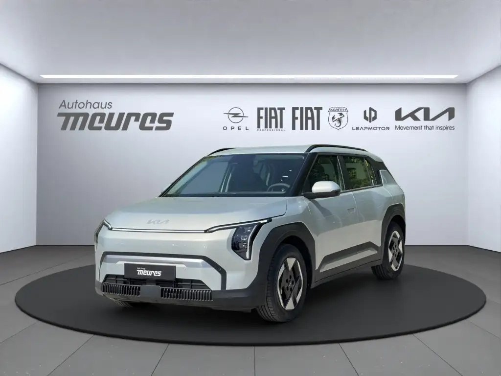 Kia EV3 58.3 kWh Air Wärempumpe Navi Klimaautom Rückfahrka