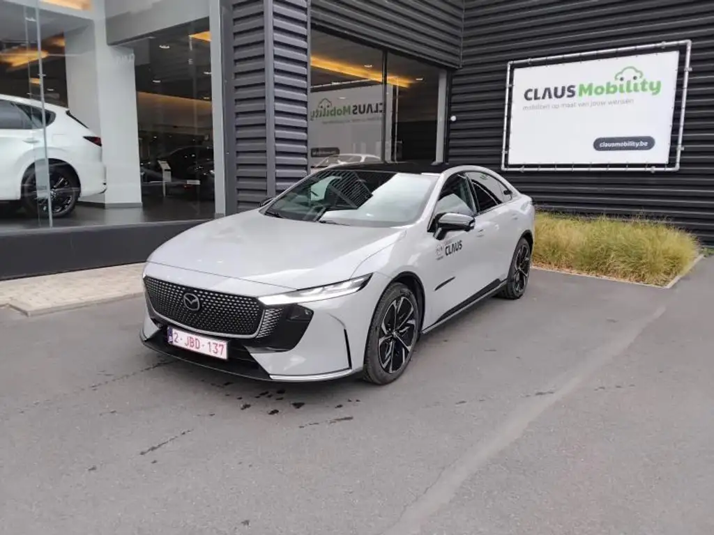 Mazda 6e Takumi Demo
