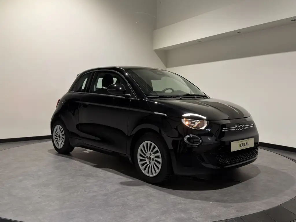 Fiat 500e 3+1 42 kWh | Apple CarPlay - Android Auto | Stoele