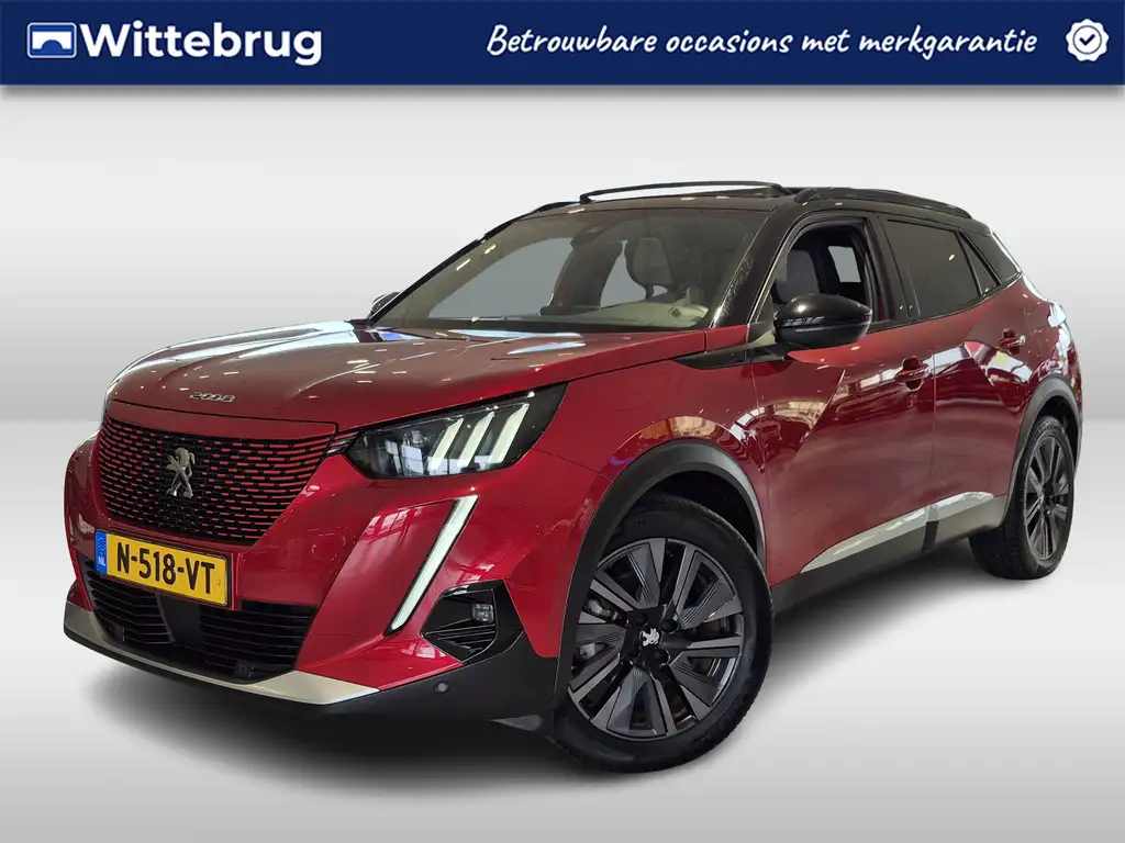 Peugeot e-2008 EV GT Pack 50 kWh 3-Fase | Panoramisch Schuifdak |