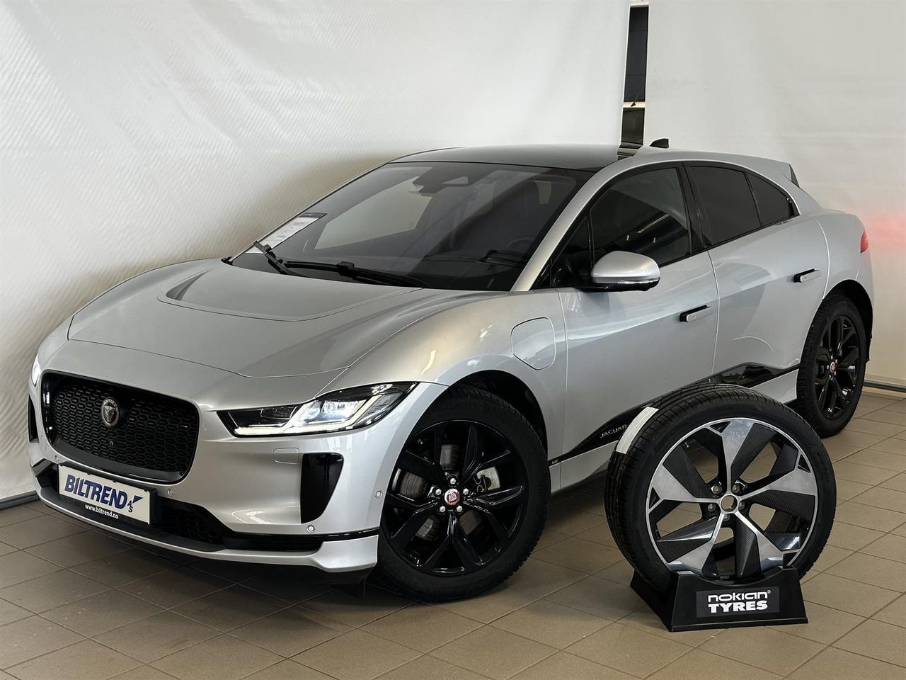 Jaguar I-PACE