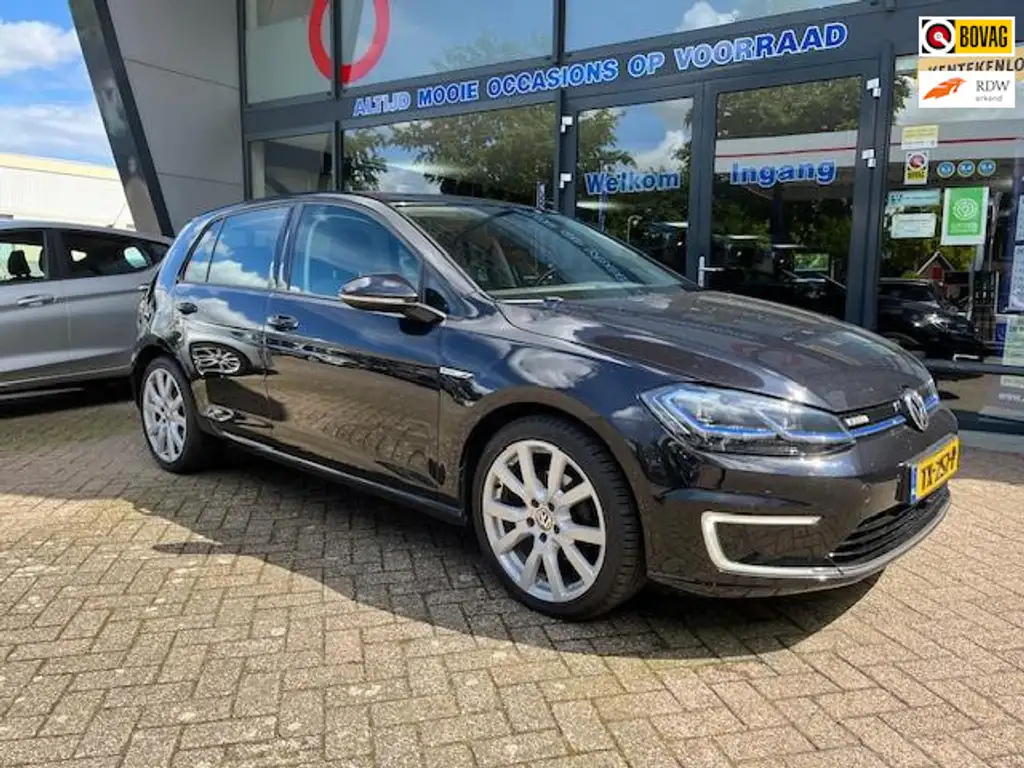 Volkswagen e-Golf E-Golf