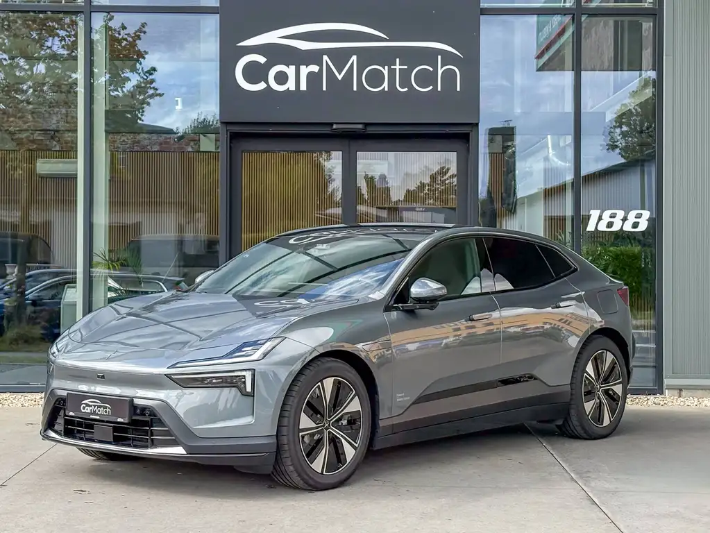 Polestar 4 Long Range Single Motor - PLUS | PILOT