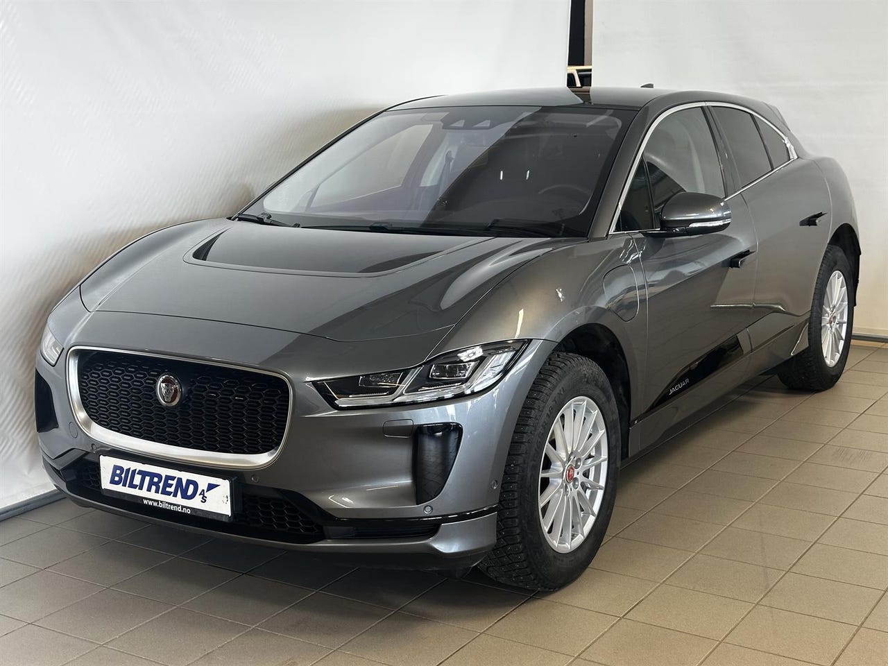 Jaguar I-PACE