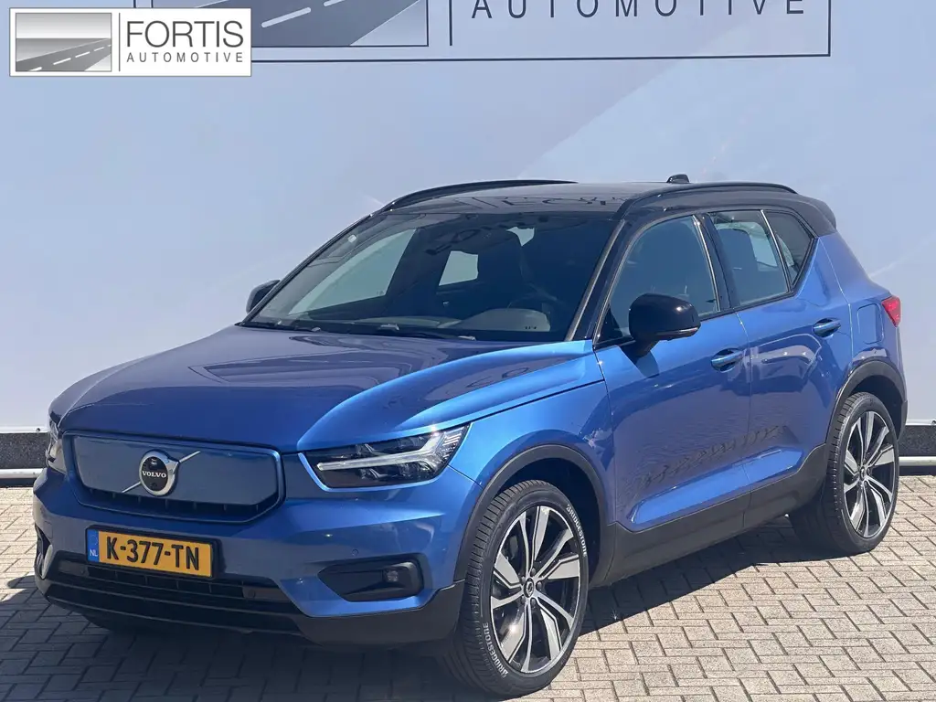 Volvo XC40 Recharge P8 AWD R-Design PANODAK | TREKHAAK| SOH 8