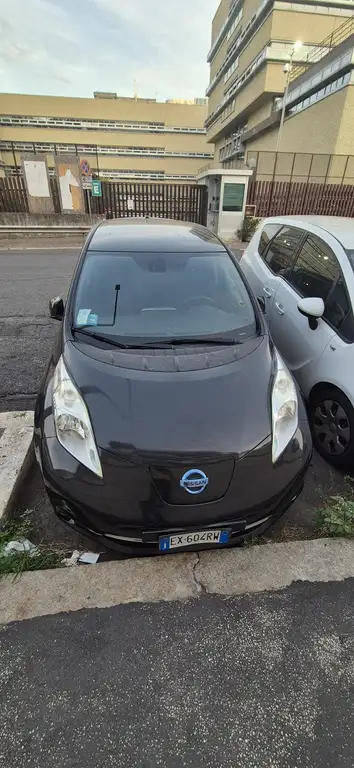 Nissan Leaf Leaf Acenta 24kW (buy/buy) 109cv