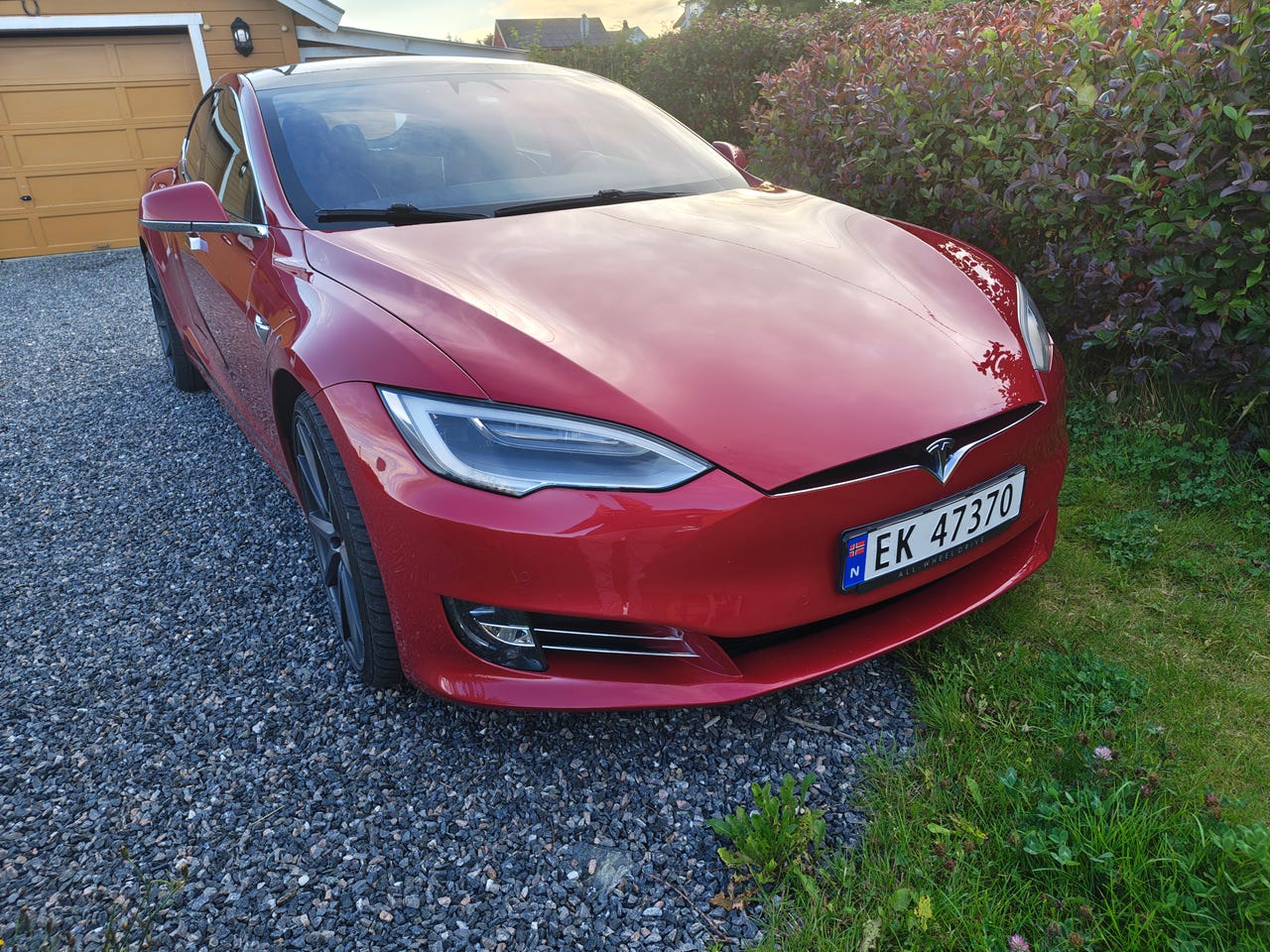 Tesla Model S