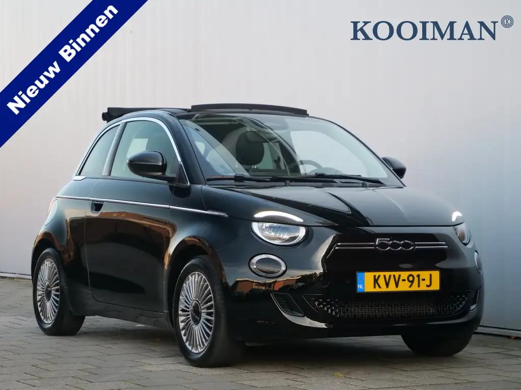 Fiat 500C Urban 42 kWh 119 Pk Automaat DAB / Apple Carplay /