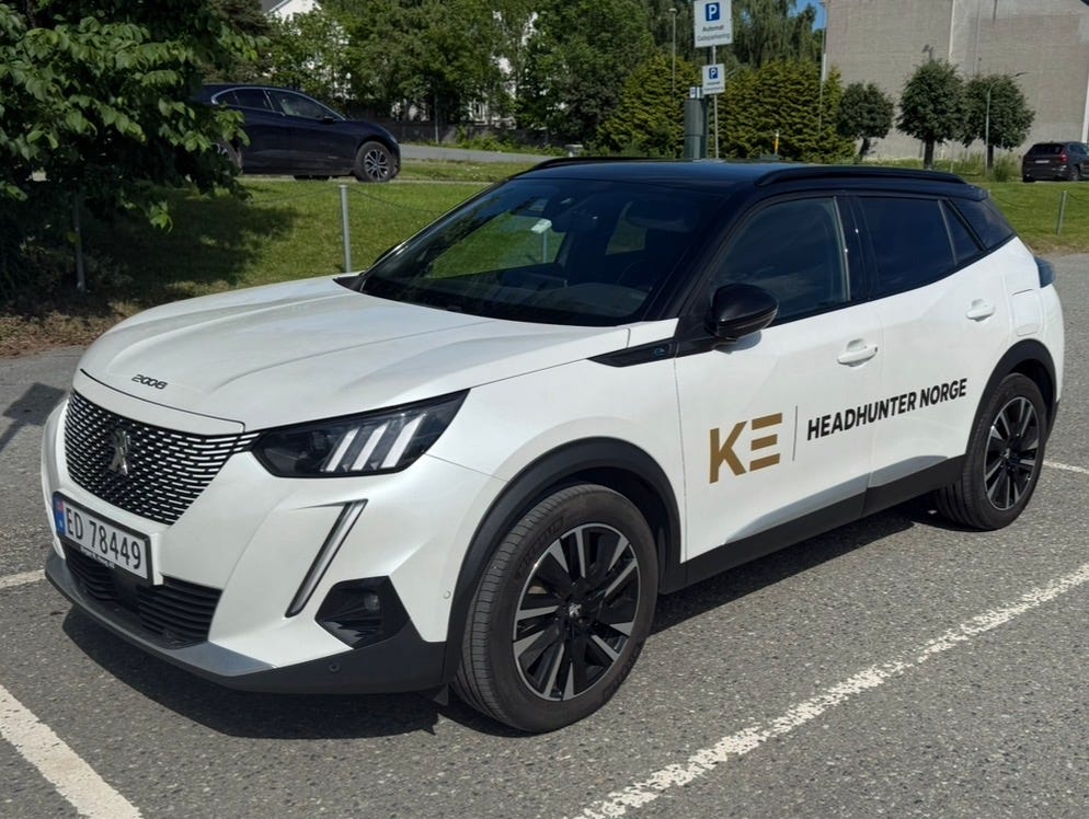 Peugeot e-2008