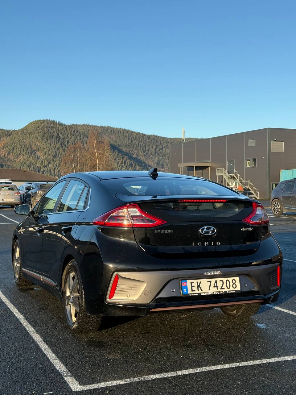 Hyundai IONIQ
