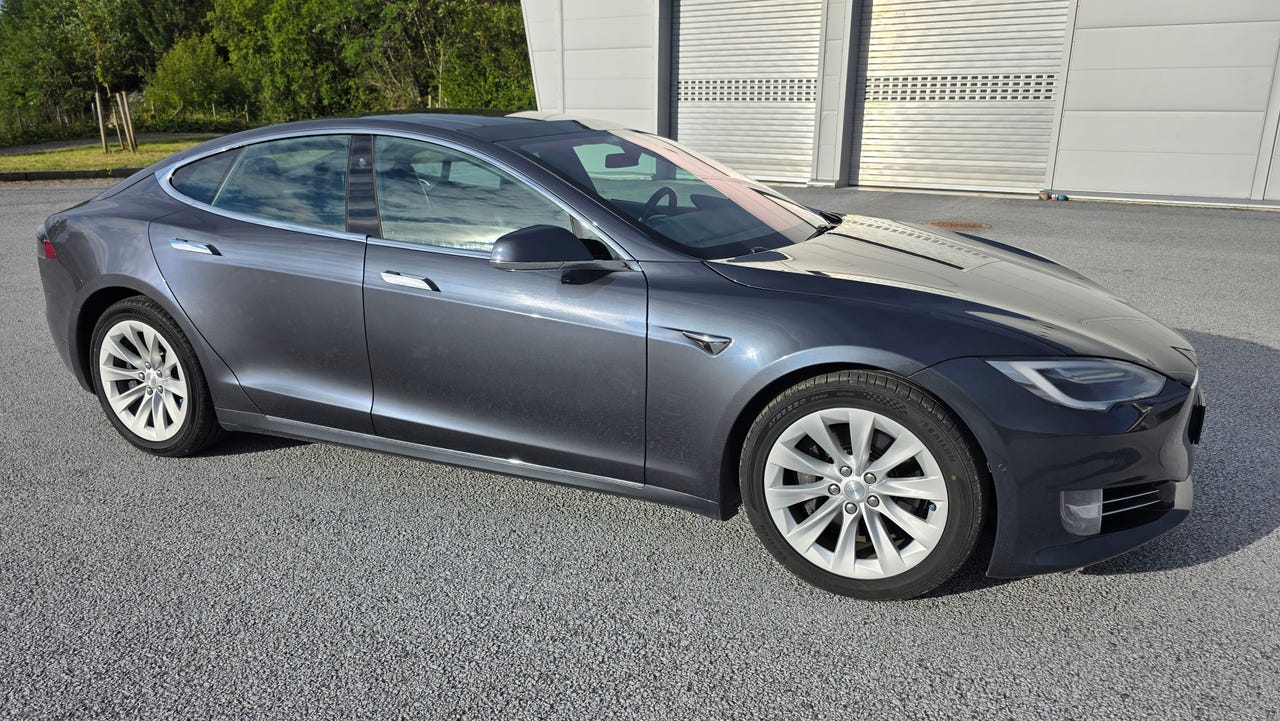 Tesla Model S
