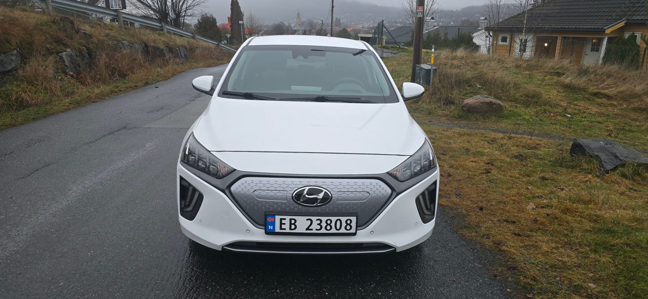 Hyundai IONIQ