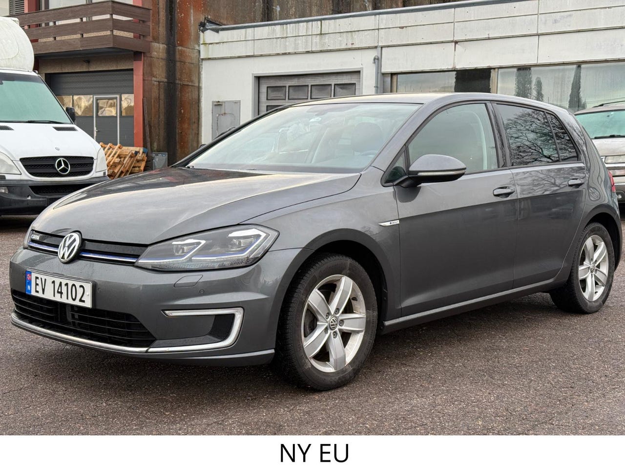 Volkswagen e-Golf VII