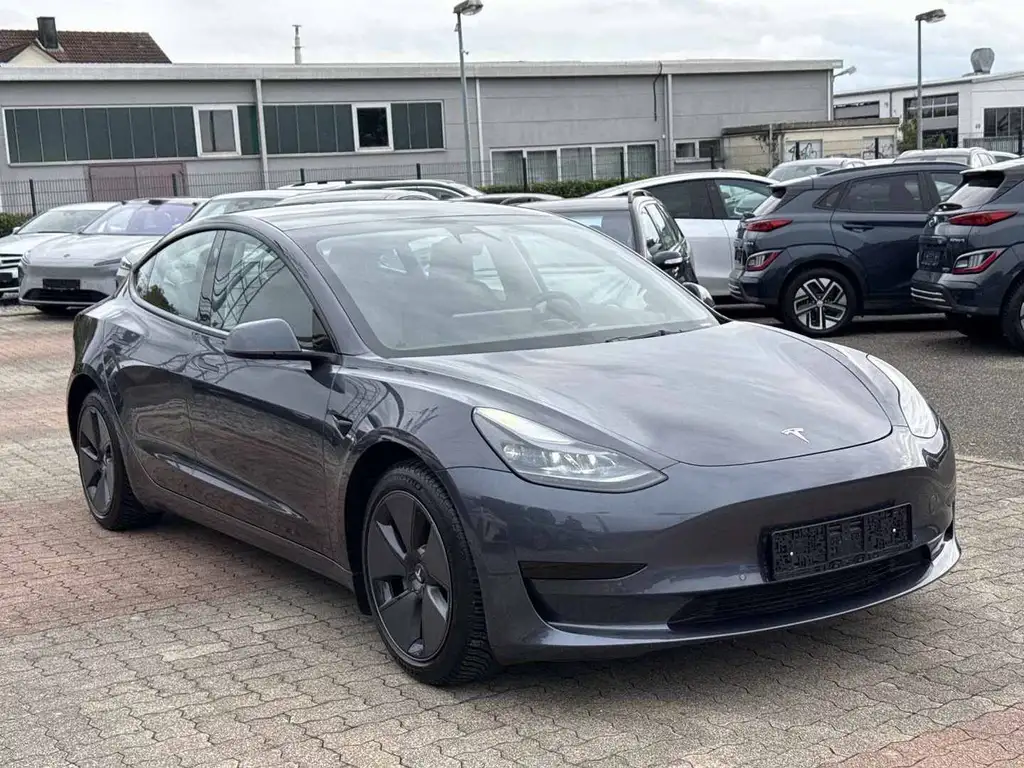 Tesla Model 3 Standard Plus Basis RWD|PANO|360G|NAVI