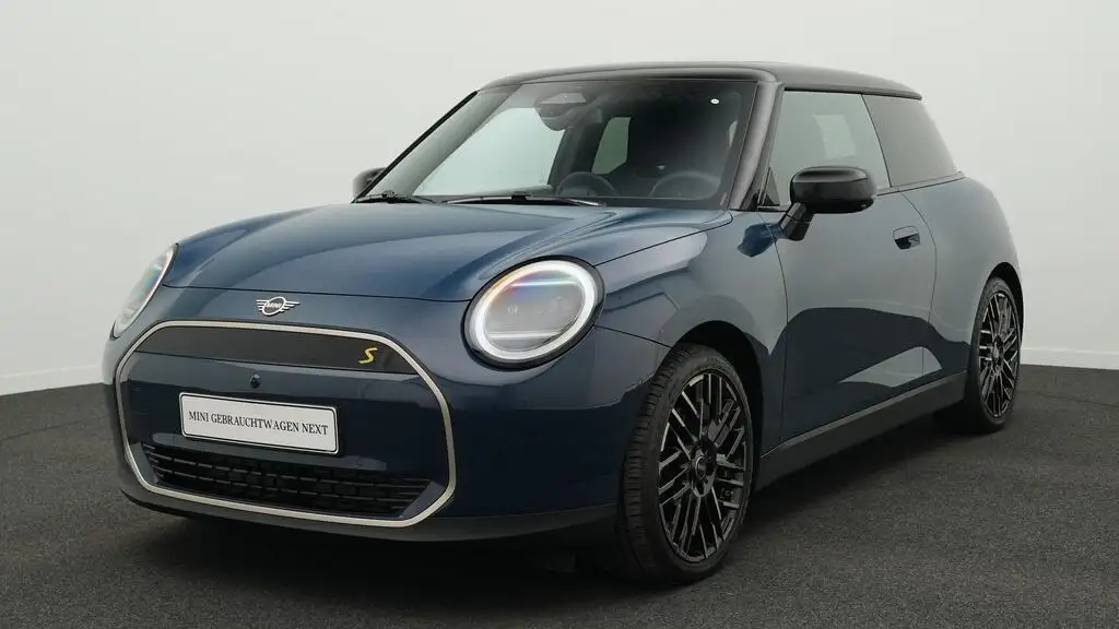 MINI Cooper SE Favoured Trim