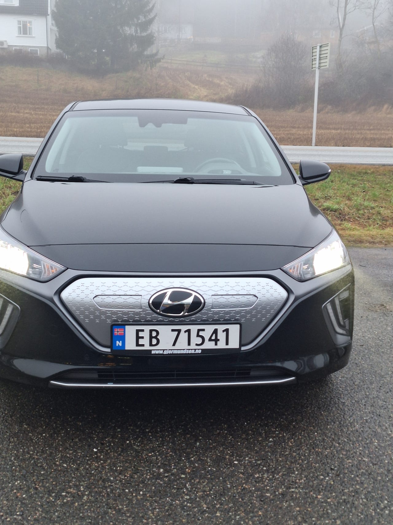 Hyundai IONIQ