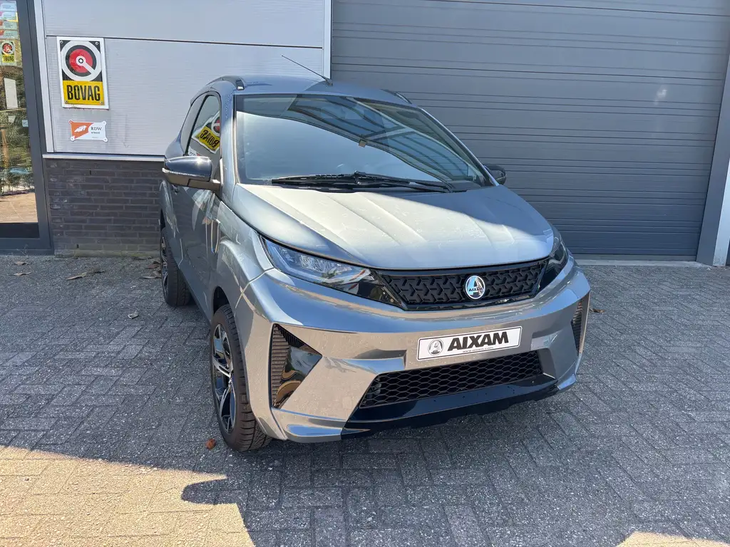 Aixam Crossover Elekltrisch - ABS - Lage KM stand