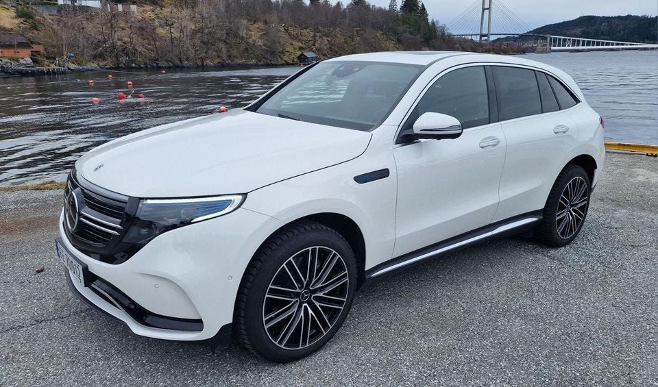 Mercedes-Benz EQC400