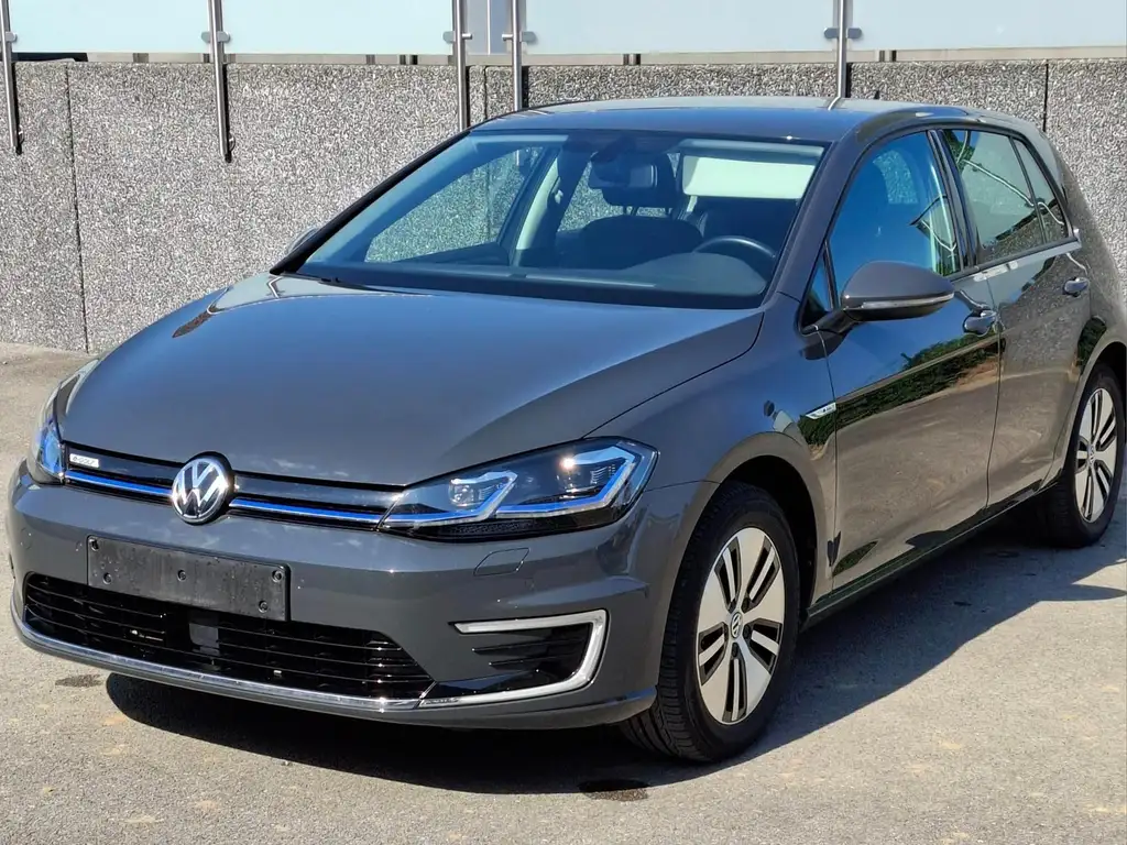 Volkswagen e-Golf e-Golf 35.8kWh