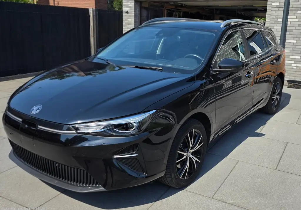 MG 5 5 Standard Luxury