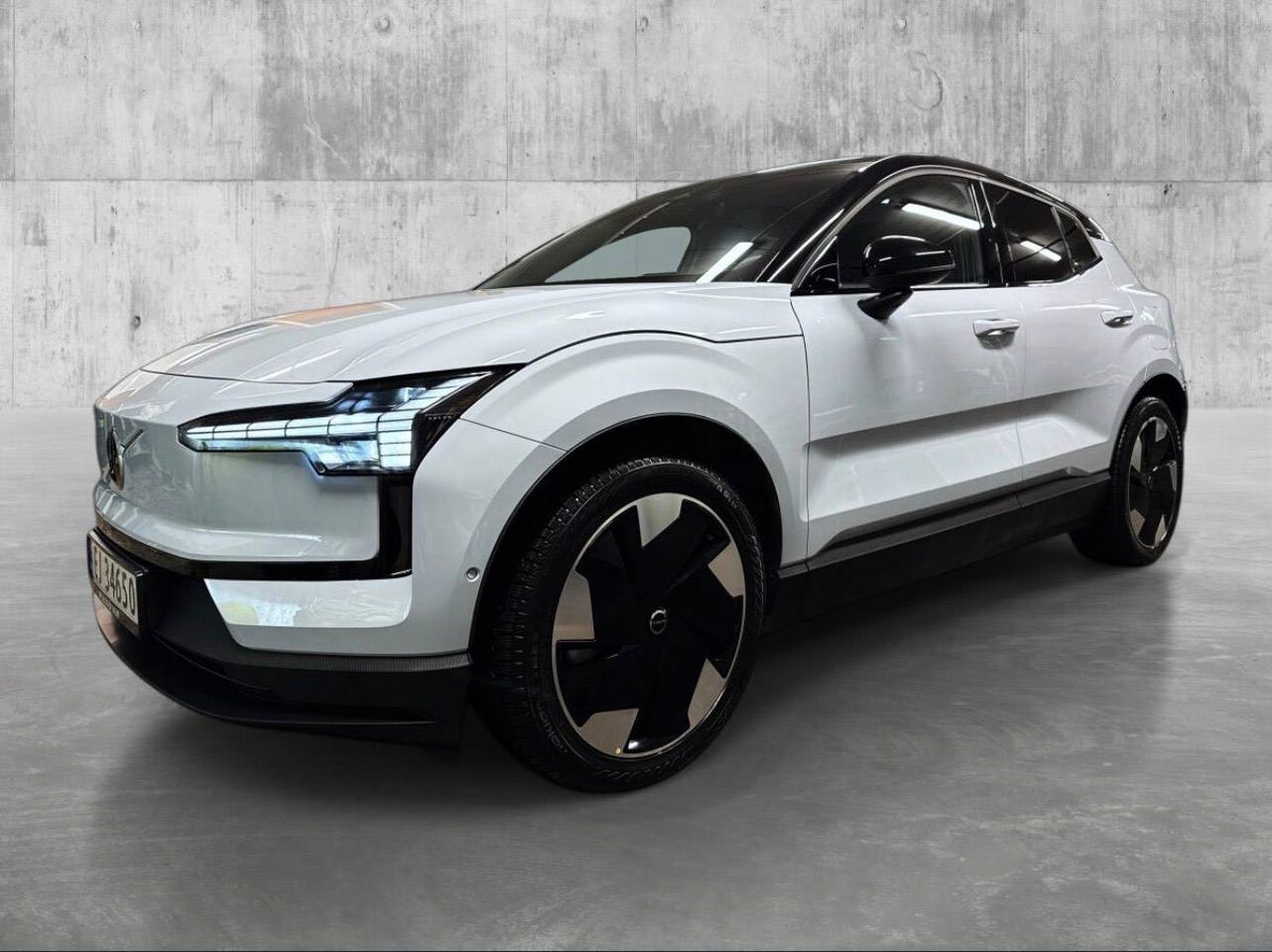 Volvo EX30