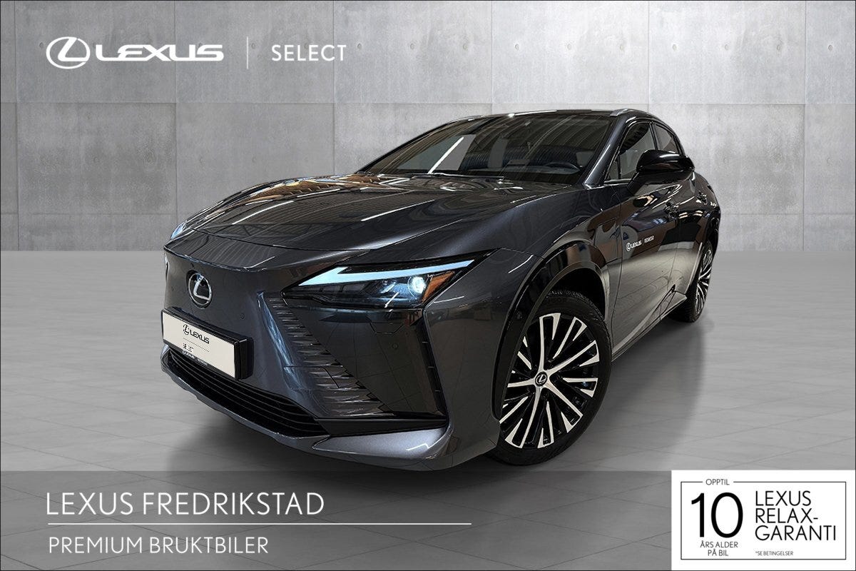 Lexus RZ450e