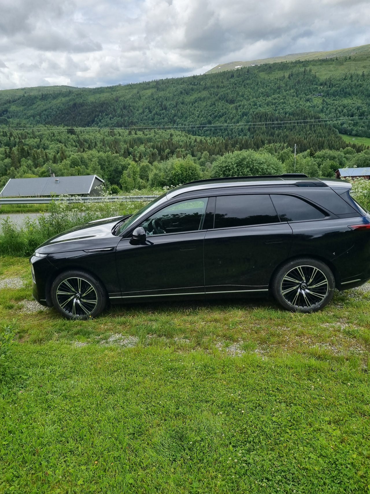 XPeng G9