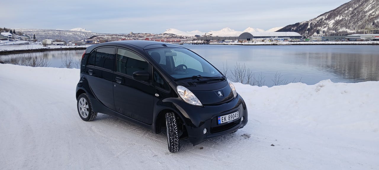 Peugeot iOn
