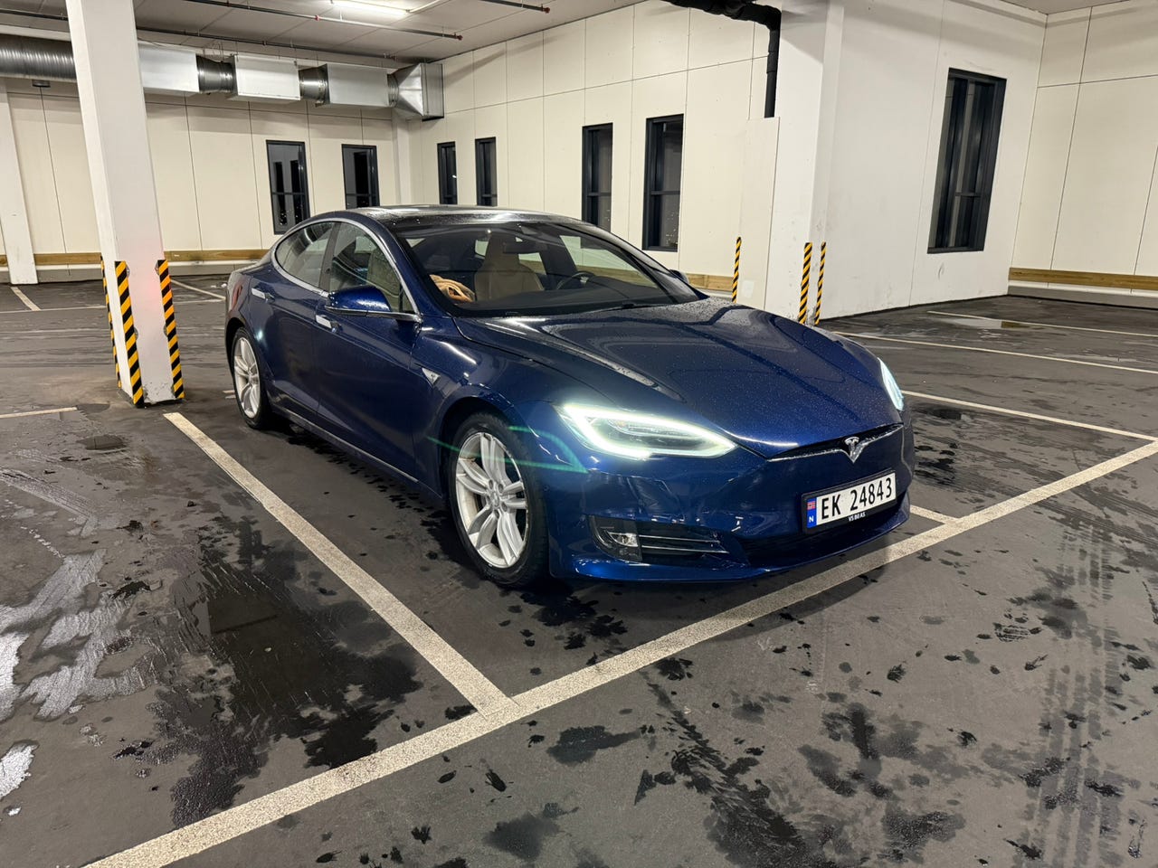 Tesla Model S