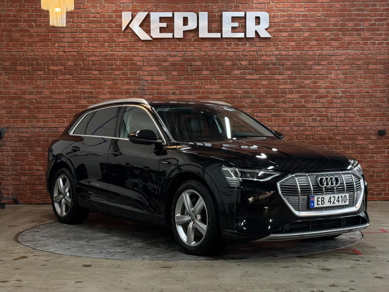 Audi e-tron