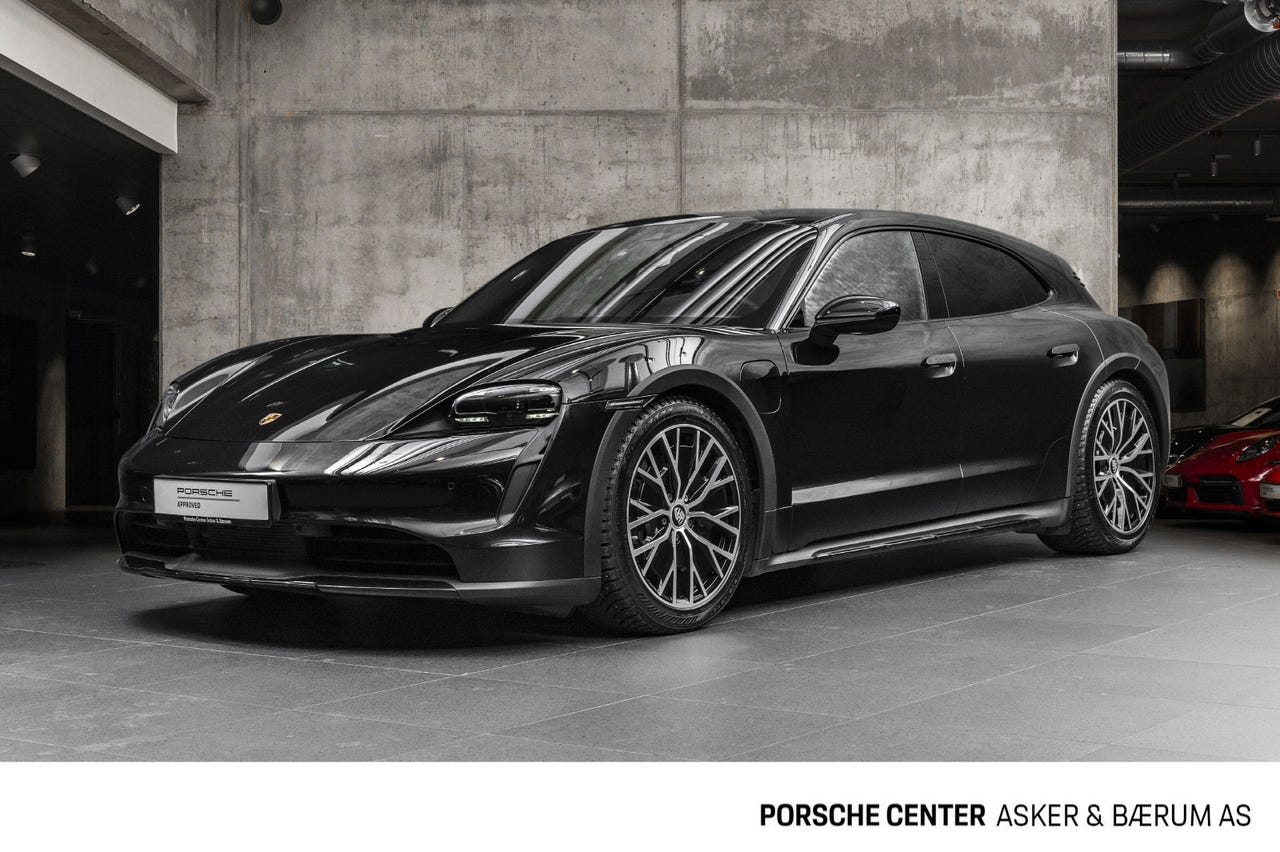 Porsche Taycan Cross Turismo
