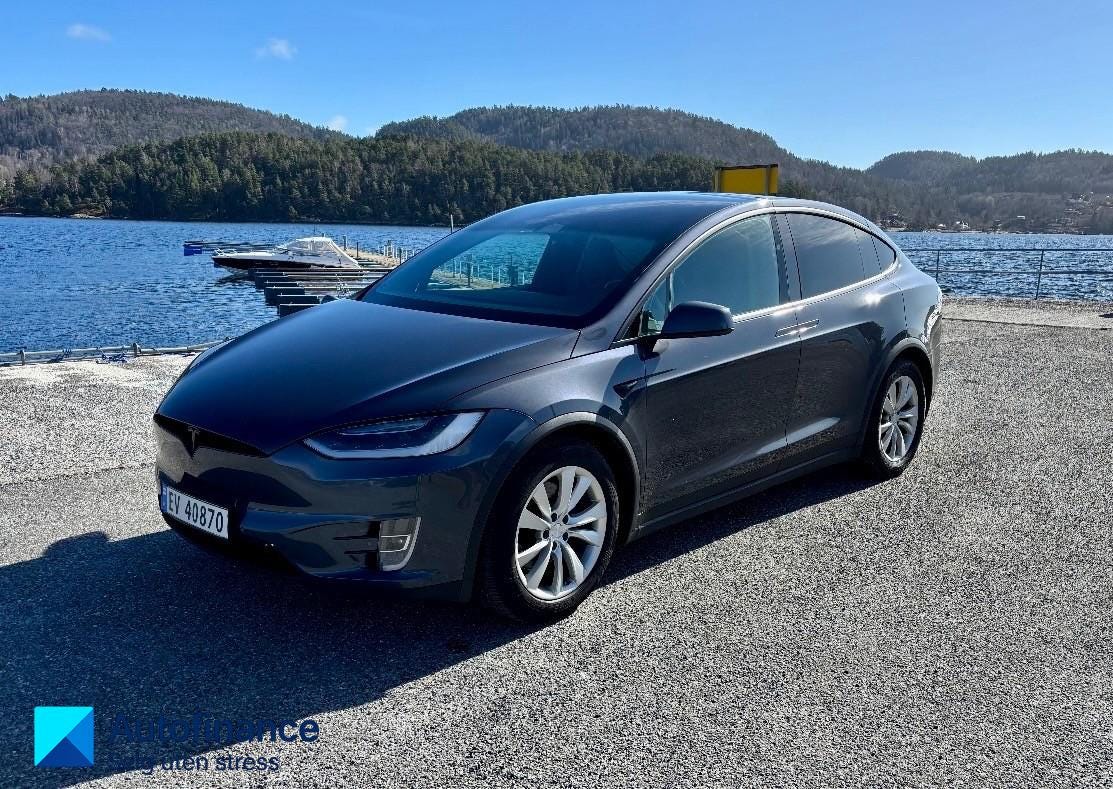 Tesla Model X