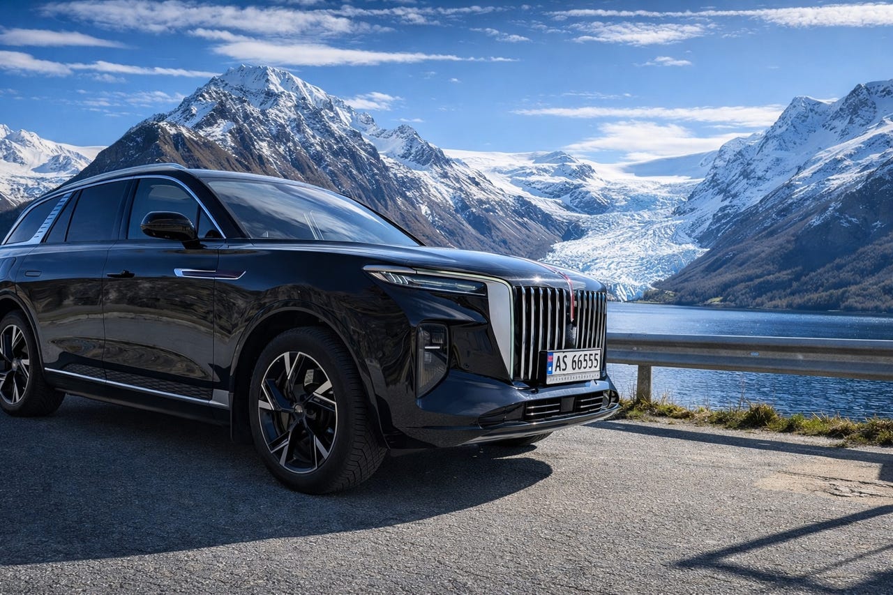 Hongqi E-HS9
