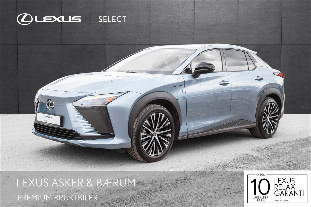 Lexus RZ450e