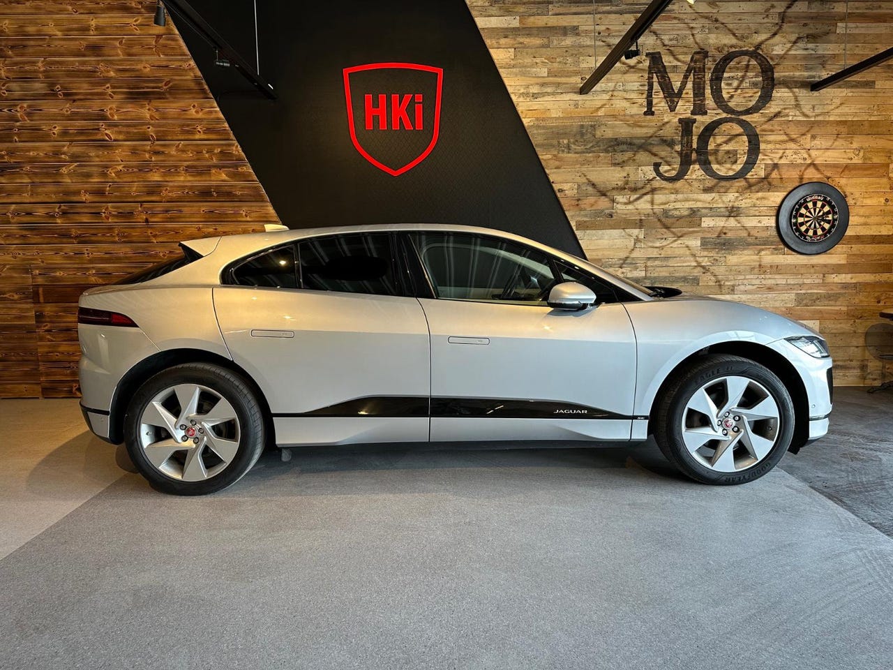 Jaguar I-PACE