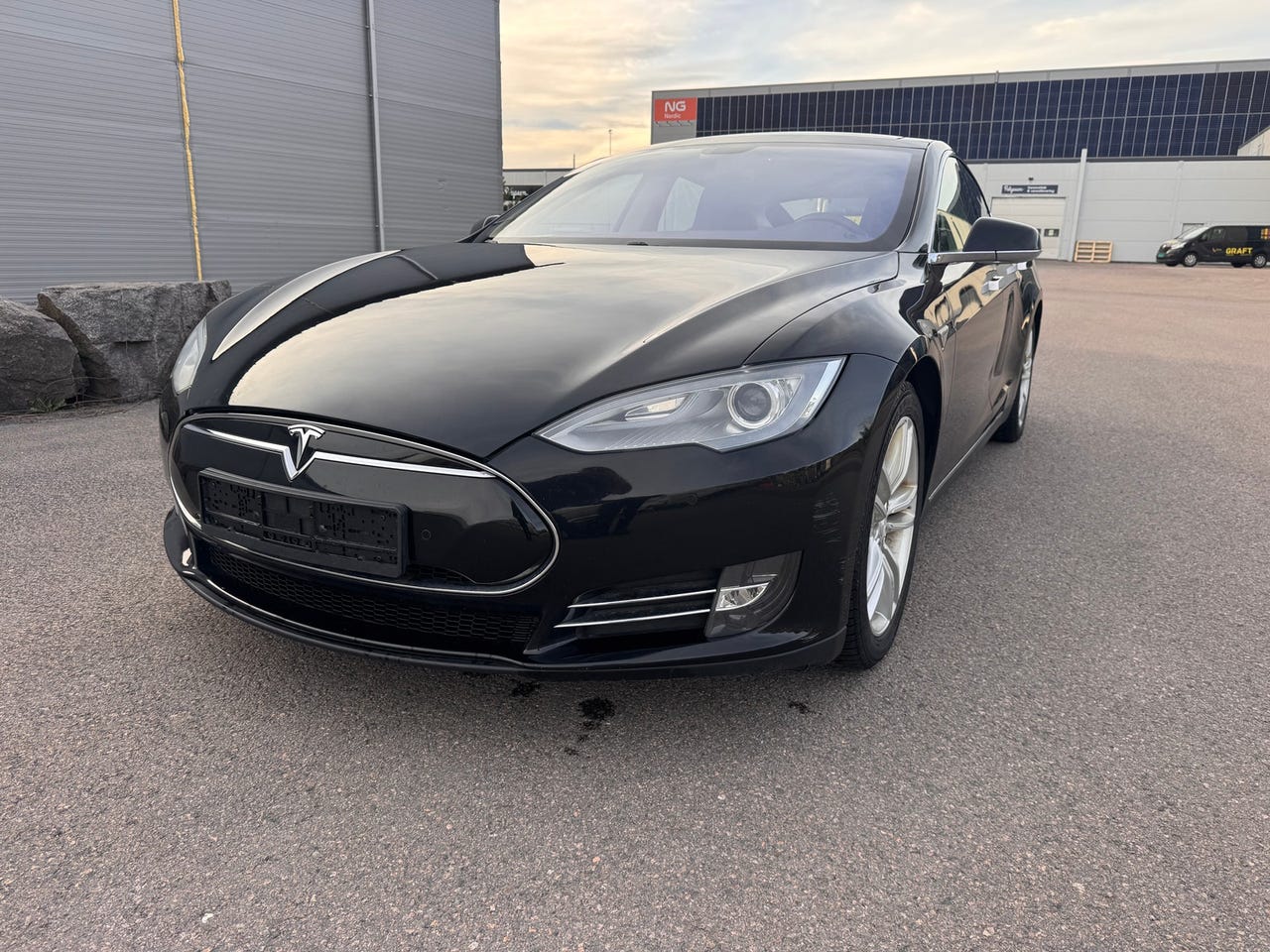Tesla Model S