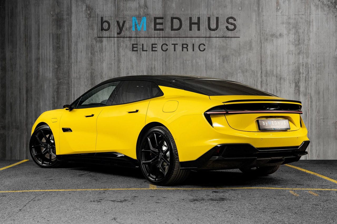 Lotus Emeya