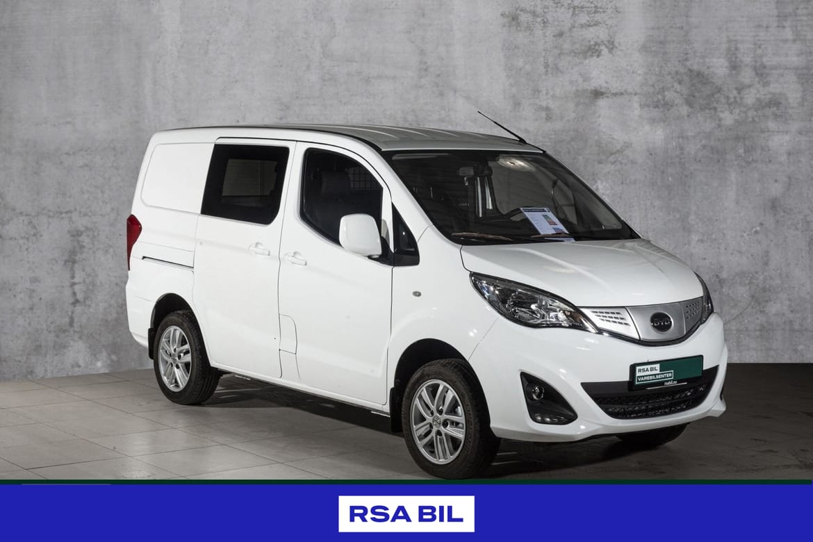 BYD T3